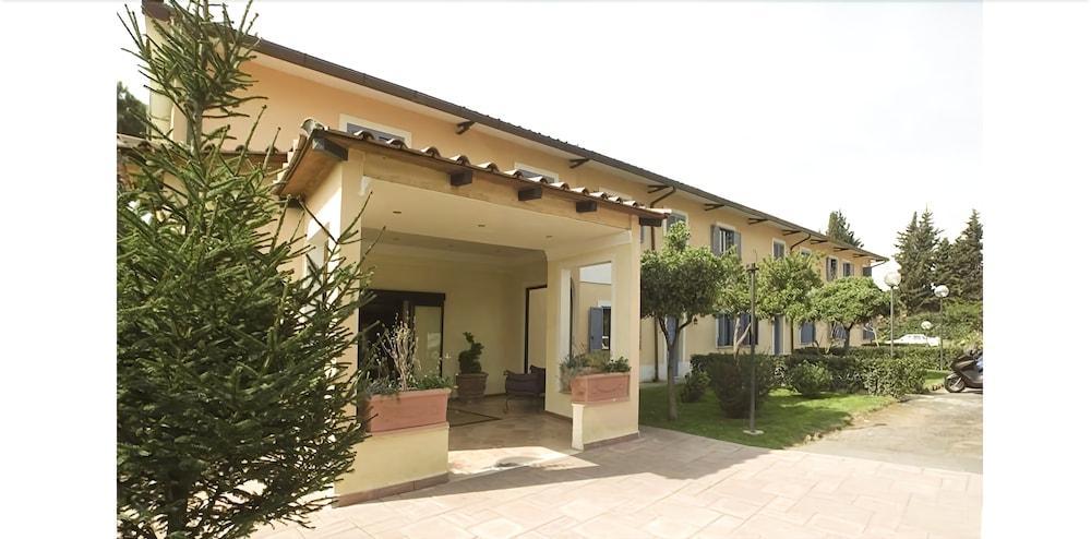 Hotel Quadrifoglio By Mancini Rome Exterior photo